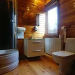 W Mirowie Farm stay